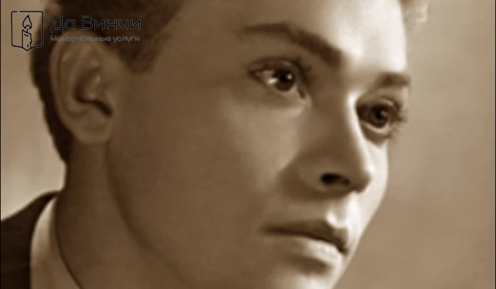 Памятник Дмитрию Ивановичу Баркову, актёру театра и кино, на Волковском православном кладбище