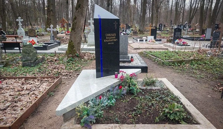 19.08.2025 года. Памятник "Черная колонна"