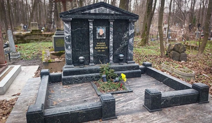06.11.2024 года. Памятник "Греческий портик"