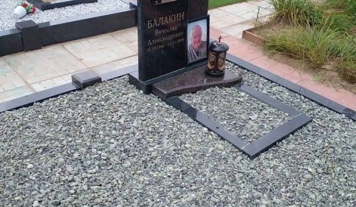 16.06.2024 года. Гранитный комплекс из разных сортов гранита