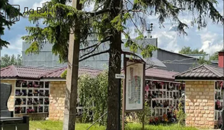 Памятник Николаю Ивановичу Хозяинову, Герою Советского Союза, на Южном кладбище