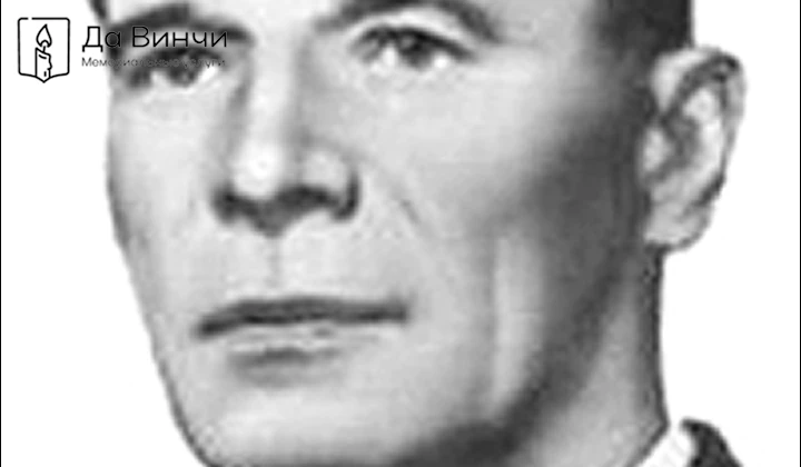 Памятник Василию Ивановичу Коршунову, Герою Советского Союза, на Казанском кладбище (Пушкин)