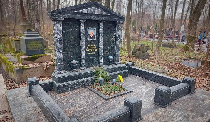 06.11.2024 года. Памятник "Греческий портик"