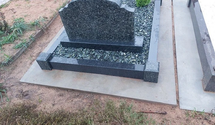 20.06.2024 года. Мусульманский памятник из балтик грин