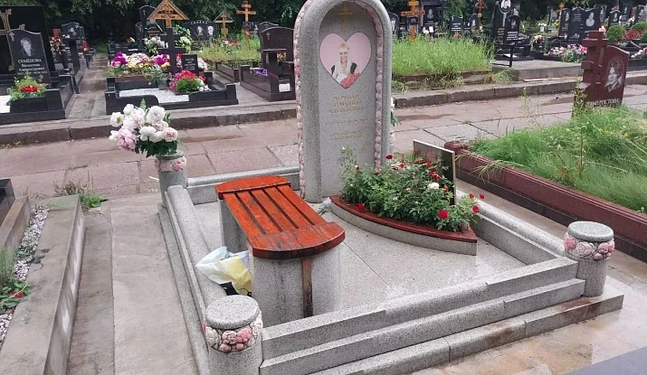 18.11.2024 года. Женственный памятник из мансура