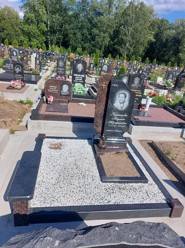 02.08.2024 года. Комбинированный памятник и мемориальный комплекс