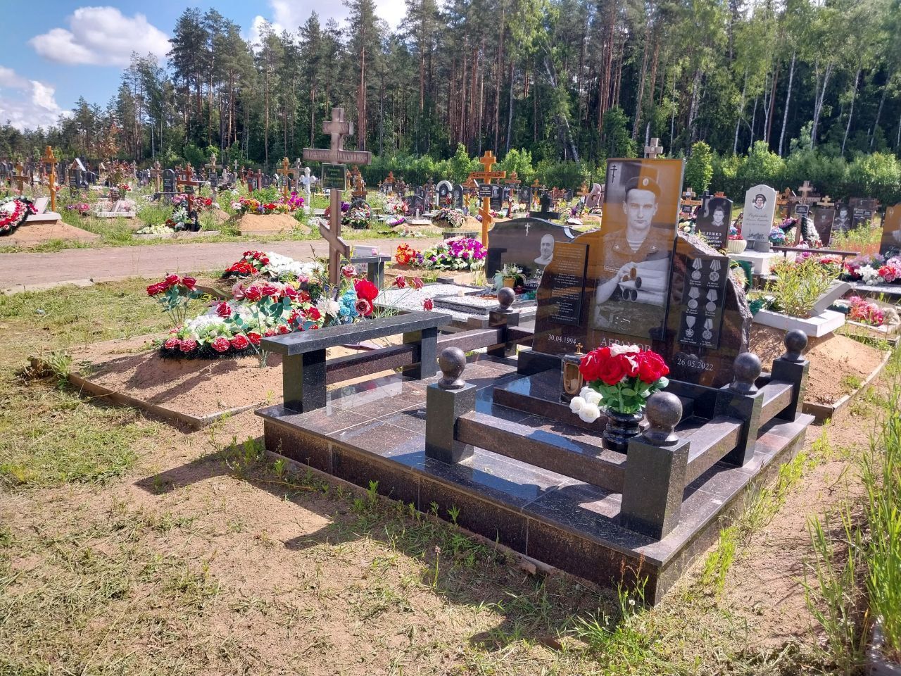 19.08.2025 года. Воинский памятник участнику СВО