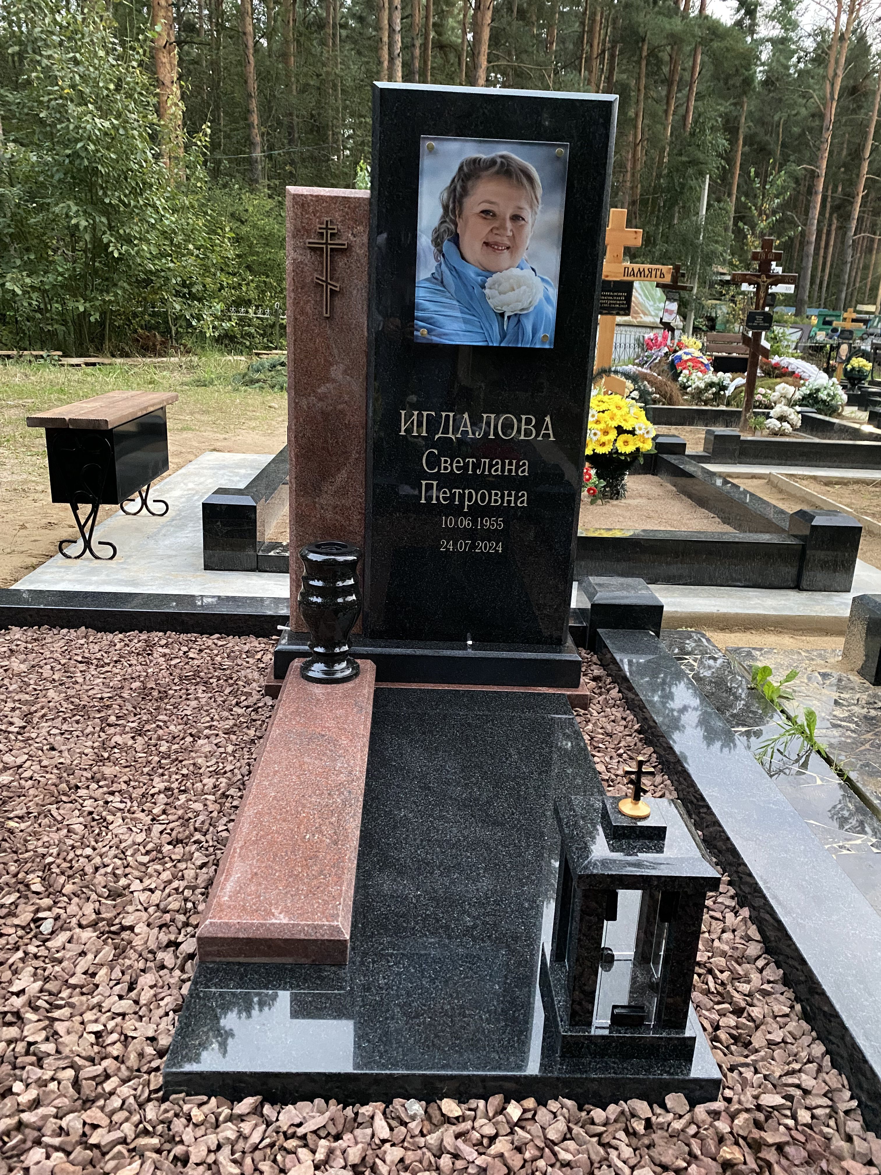 14.09.2025 Комбинированный памятник