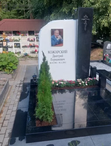 Мемориальный комплекс на Большеохтинском кладбище