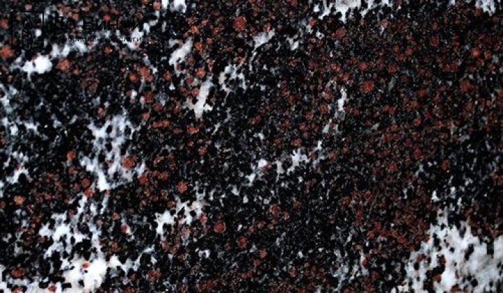 Гранатовый амфиболит гранит