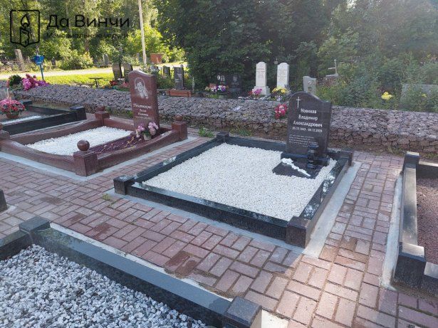 Православный памятник и мемориальный комплекс, кладбище Памяти жертв 9го января