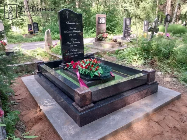 Мемориальный комплекс на Северном кладбище