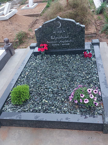 20.06.2024 года. Мусульманский памятник из балтик грин