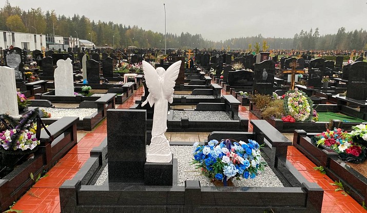 19.08.2025 года. Памятник-скульптура ангела - мастерская «ДаВинчи» в СПб