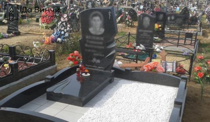 Уборка могилы на кладбищах Санкт-Петербурга и Ленинградской области