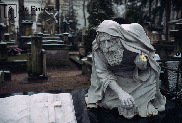 Памятник мужчине: какие памятники лучше ставить мужчинам