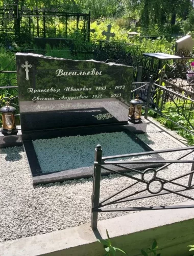 Мемориальный комплекс на Горском кладбище